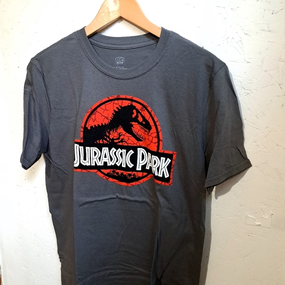 Jurassic Park Graphic T-Shirt - Gray and Red - Picture 4 of 8